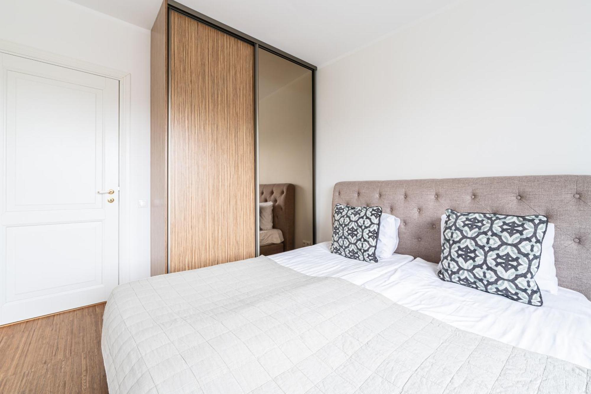 Yoga Residence Apartments Таллин Экстерьер фото